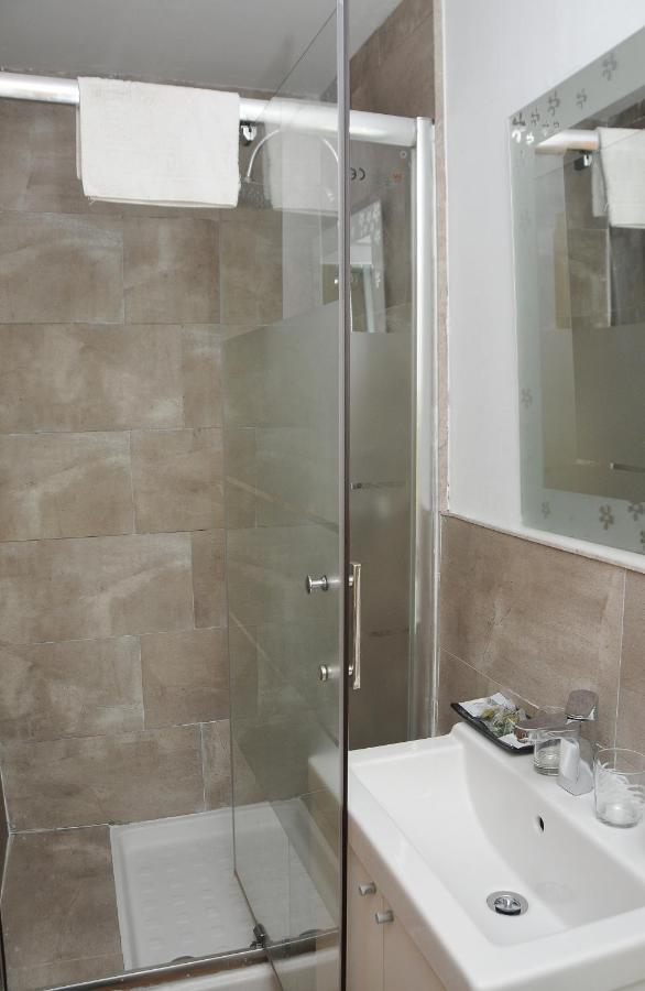 Alba1924 Bed and Breakfast Madrid Exterior foto