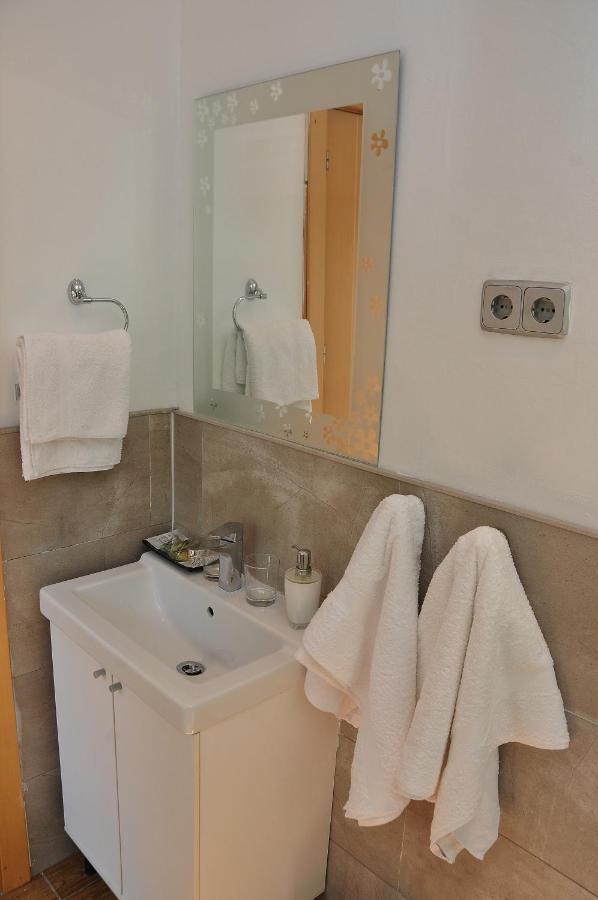 Alba1924 Bed and Breakfast Madrid Exterior foto
